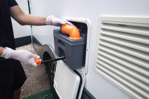 Portable bathroom rental in Alton, TX